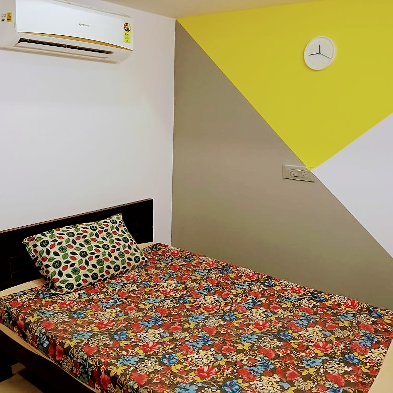 Hivee-1 Co Living space - Hivee-1 Co Living space Near Skyla Hotel, Door No 1, H&M Vijay Sai Ganesh, 98/5/4/B, Patrika Nagar, Madhapur, Hyderabad, Telangana 500081, India