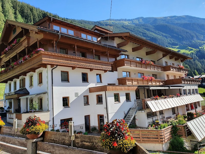 Gasthof Thanner - Gasthof Thanner Brandberg 8, 6290 Mayrhofen, Austria