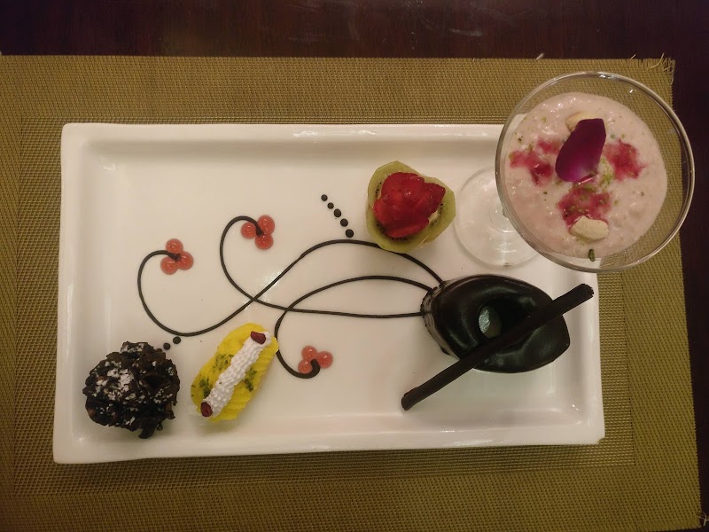Melange - Melange The Pllazio Hotel, City Center, Sector 29, Gurgaon , Gurgaon, Delhi NCR, Sector 29, Gurugram, Haryana 122009, India