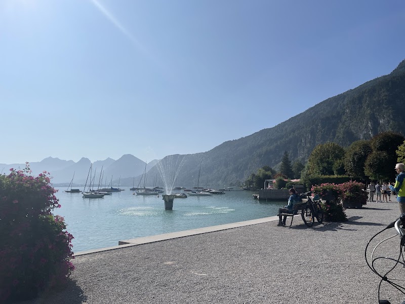 Seepromenade - Seepromenade, 5340 St Gilgen, Austria