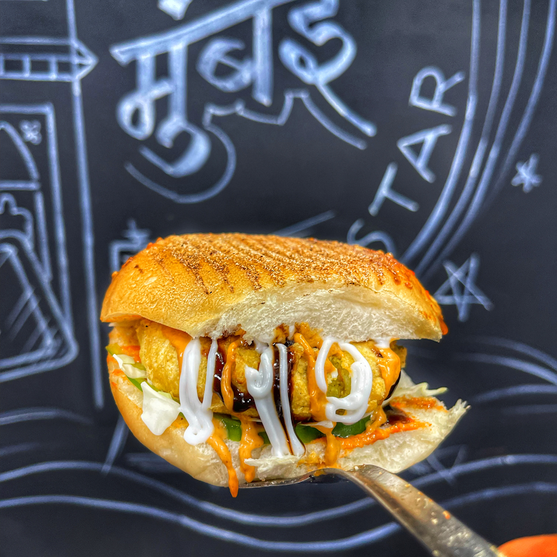 Graduate Vadapav - Graduate Vadapav, Shop No 29, Haji Ghani Building, opp. Byculla -East, Byculla East, Railway Station, Mumbai, Maharashtra 400027, India