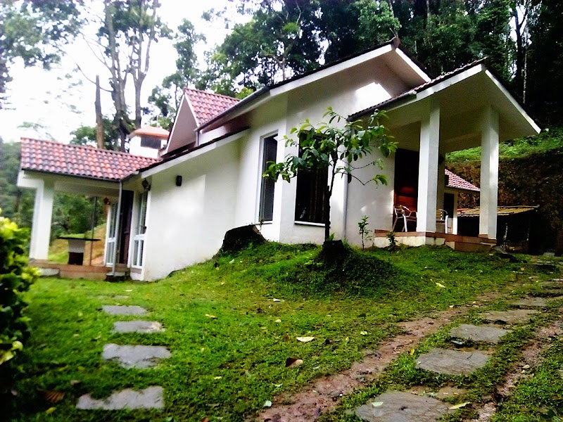 Three Hills, Coorg - Three Hills, Coorg Hobli, Betathur, Bhagamandala, Madikeri, Karnataka 571201, India