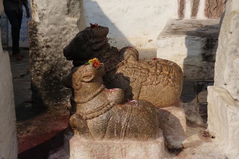 Shri Uddana Veerabhadra Swamy Temple - Shri Uddana Veerabhadra Swamy Temple, 8FG5+9X8, Hampi, Kadirampura, Karnataka 583239, India
