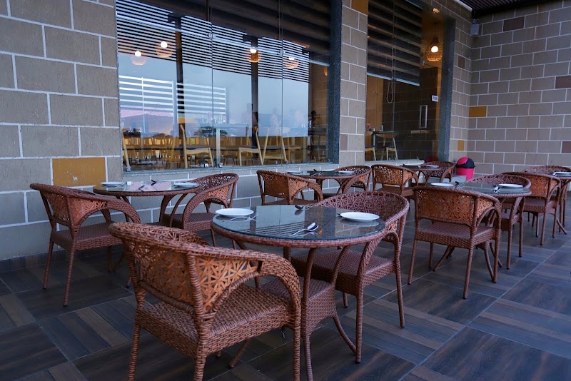 Lion Park Resort - Sasan Gir Forest (Pure Veg.) - Lion Park Resort - Sasan Gir Forest (Pure Veg.), Devagam Road, Jalondar Tal, Maliya Hatina, Dist, Jalondar, Gujarat 362245, India