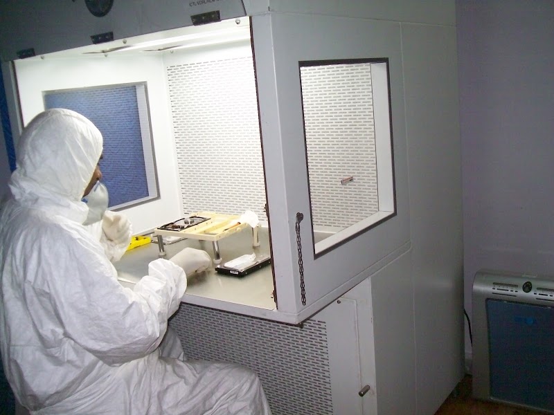 Vigna Data Recovery Labs - Vigna Data Recovery Labs, 2nd Floor, C-BLOCK, CHENOY TRADE CENTER, 225/B, Park Ln, Kalasiguda, Secunderabad, Hyderabad, Telangana 500003, India