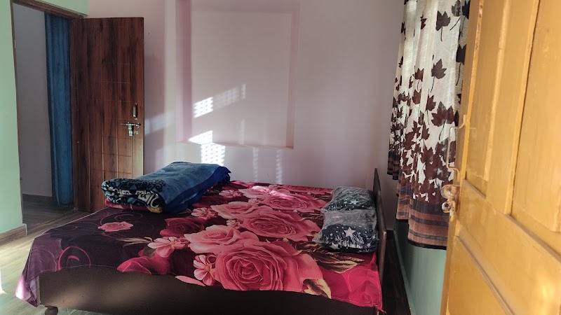 Bhavishya Darshan Home stay - Bhavishya Darshan Home stay Bhavishya Badri, road, village - Subhai, Joshimath, Uttarakhand 246443, India