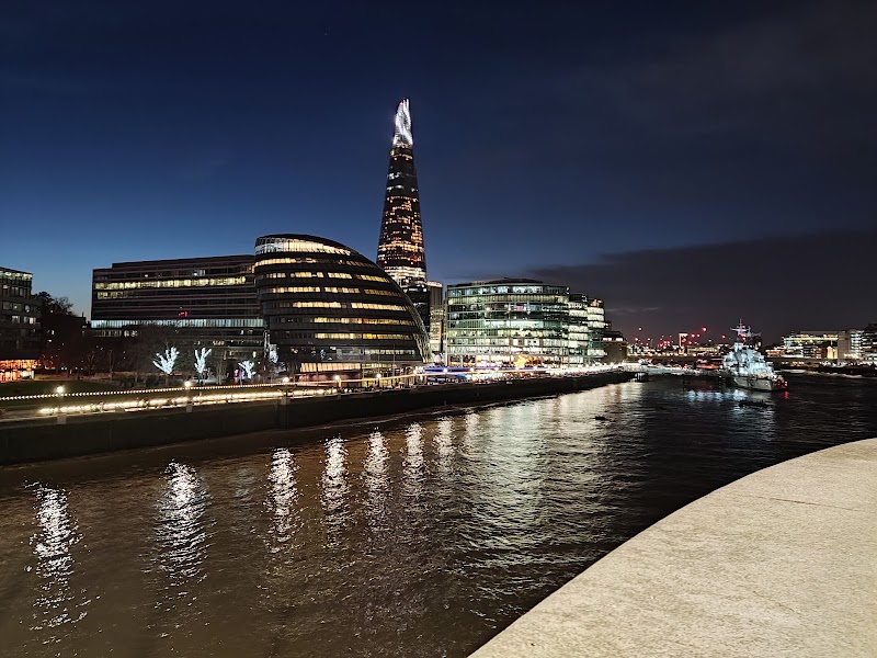 Tower Millennium Pier - Tower Millennium Pier, Lower Thames St, London EC3N 4DT, UK