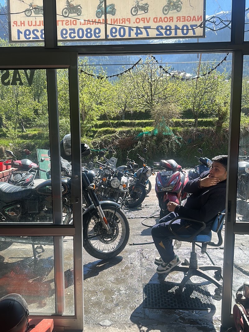 Vasuki Bike rent - Vasuki Bike rent near Sunpark Hotel, Prini, Manali, Himachal Pradesh 175143, India