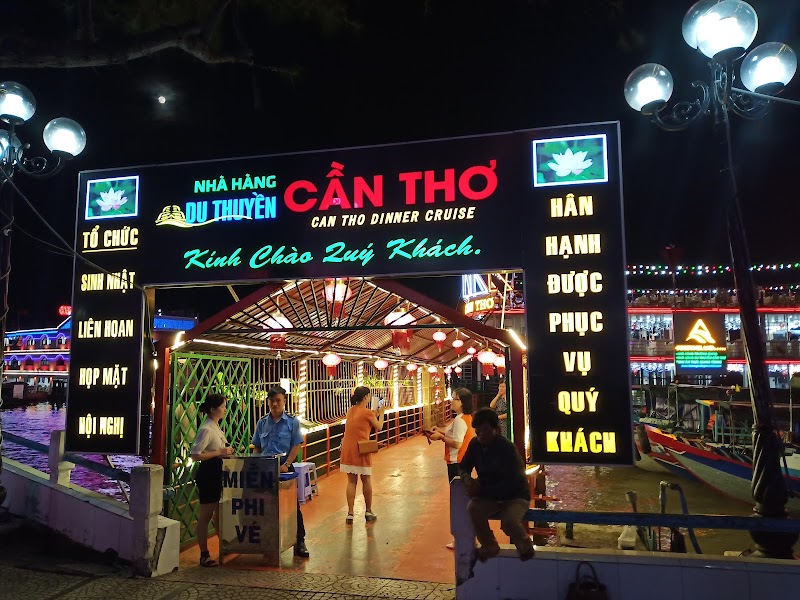 Ninh Kieu Wharf - Ninh Kieu Wharf, 106 Đ. Hai Bà Trưng, Ninh Kiều, Cần Thơ, Vietnam
