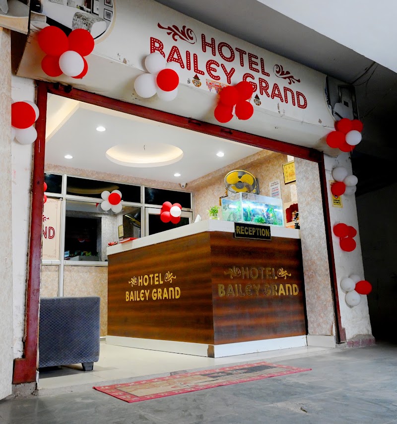 hotel bailey grand - hotel bailey grand Metro Pillar No.148, Raghunath Lakhan Mall, Bailey Rd, near Mahindra Showroom, opp. RPS More, S. K. Puram, Danapur, Patna, Bihar 801503, India