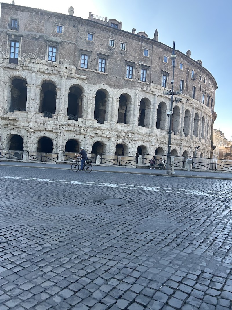 My Best Tour - My Best Tour, Via Santamaura, 9, 00192 Roma RM, Italy