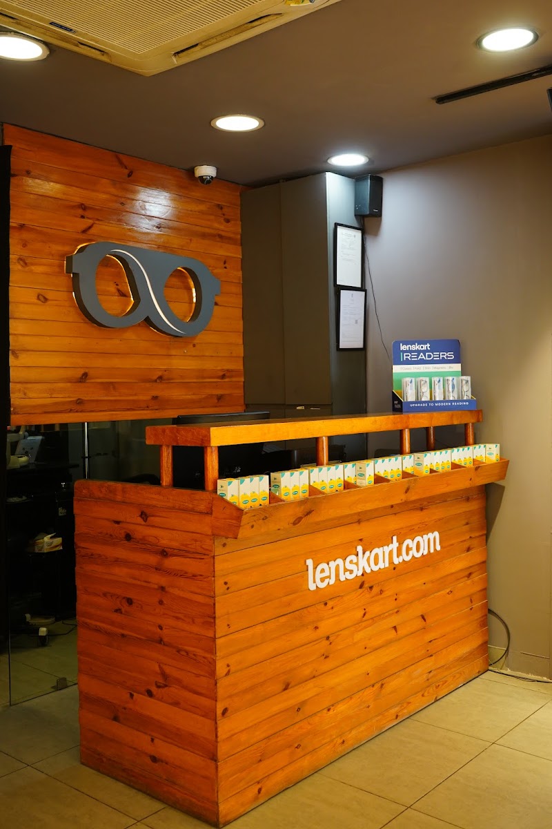 Lenskart.com at Hudson Lane, GTB Nagar (First Lens Replacement Free) - Lenskart.com at Hudson Lane, GTB Nagar (First Lens Replacement Free), Shop No 2513, Ground Floor, opposite Laxmi Dairy, Hudson Lane, GTB Nagar, New Delhi, Delhi, 110033, India