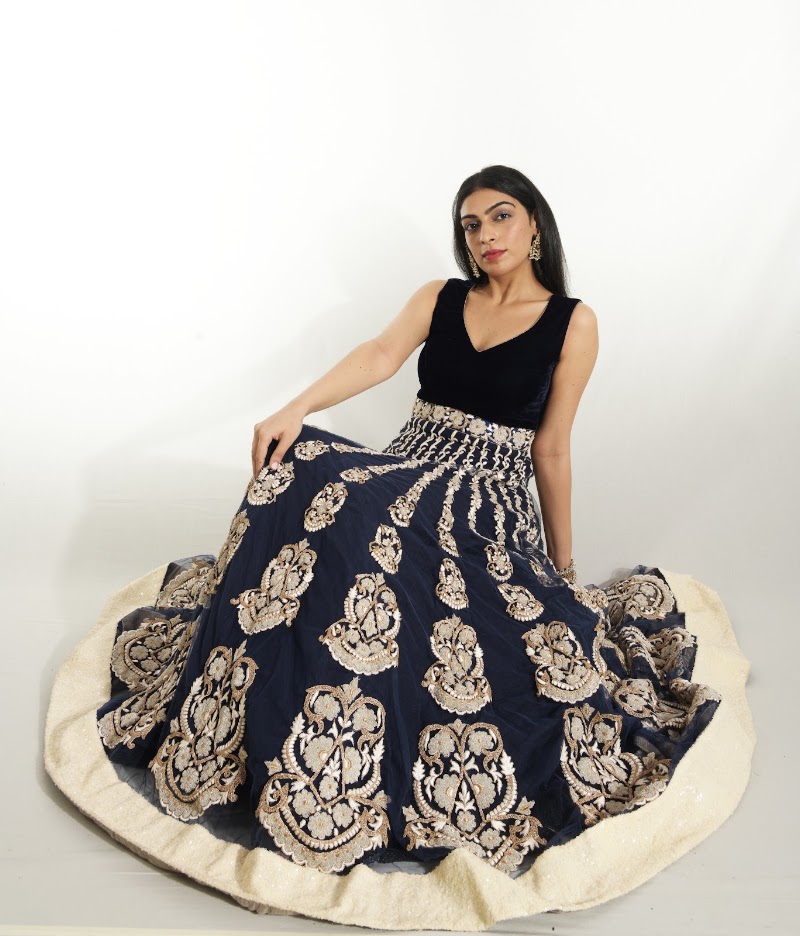 Enrobe By Varshaa - Enrobe By Varshaa, 1, Casabella, Plot No 692, Corner of 15th Road, &, Khar Pali Rd, opp. Banng, Khar, Khar West, Mumbai, Maharashtra 400052, India