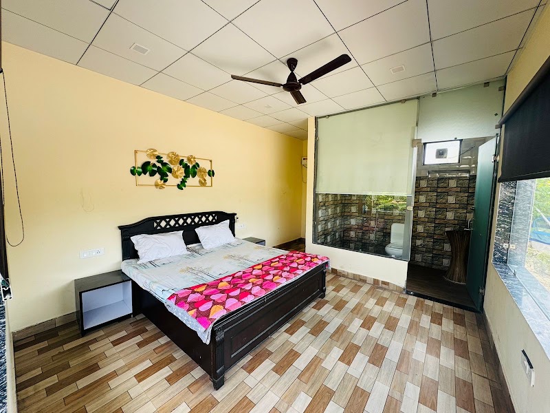 Aromiaa Farms - Aromiaa Farms Gurgaon - Farukhnagar Rd, near sultanpur bird sanctuary, Budhera, Gurugram, Haryana 122505, India