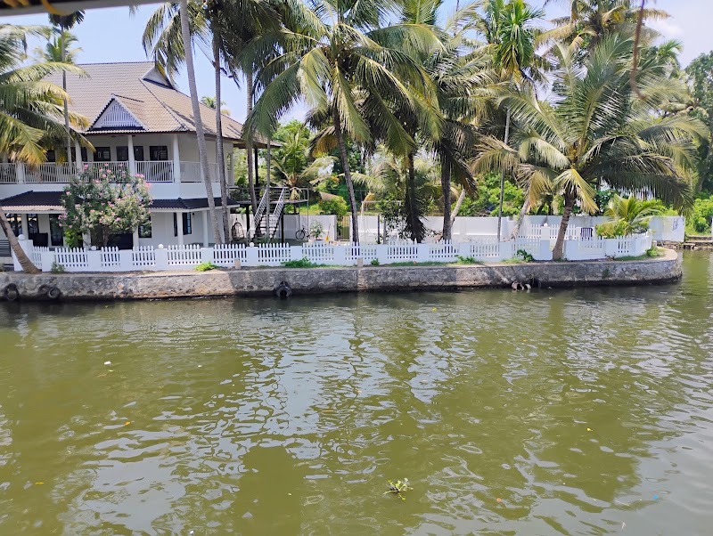 Alleppey boat cruise starting point - Alleppey boat cruise starting point, jetty road, near Punnamada, Punnamada, jetty, Alappuzha, Aryad South, Kerala 688006, India