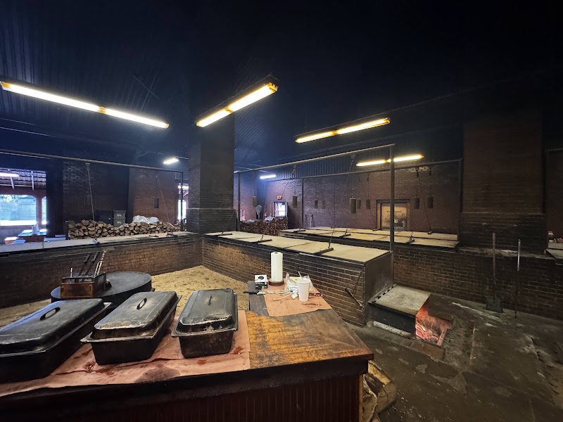 Kreuz Market - Kreuz Market, 619 N Colorado St, Lockhart, TX 78644, USA