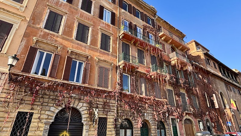 Tarpeian Belvedere - Tarpeian Belvedere Via Monte Tarpeo, 42, 00186 Roma RM, Italy
