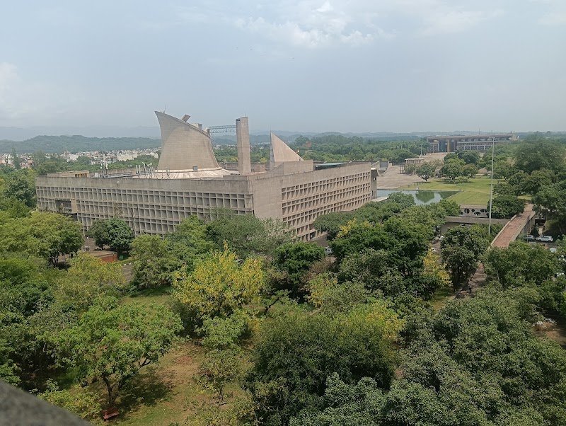 Capitol Complex Tourist Center - Capitol Complex Tourist Center HIGH COURT, Capitol Complex, सेक्टर 1, Chandigarh, चंडीगढ़ 160001, India