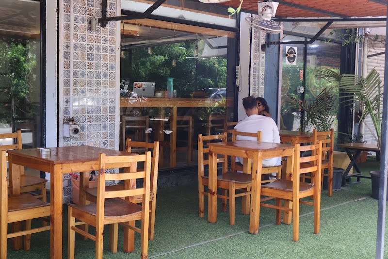 Caliber Cafe - Caliber Cafe Building A, Akar Excelsior, Shop No. 8/9 Colva-Benaulim Road, Grande Vanelim, Vaneli, Goa 403708, India