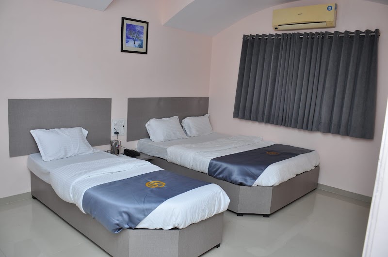 Hotel Sai Ashray - Hotel Sai Ashray 01, Bhagyalaxmi Rd, Shirdi, Maharashtra 423109, India