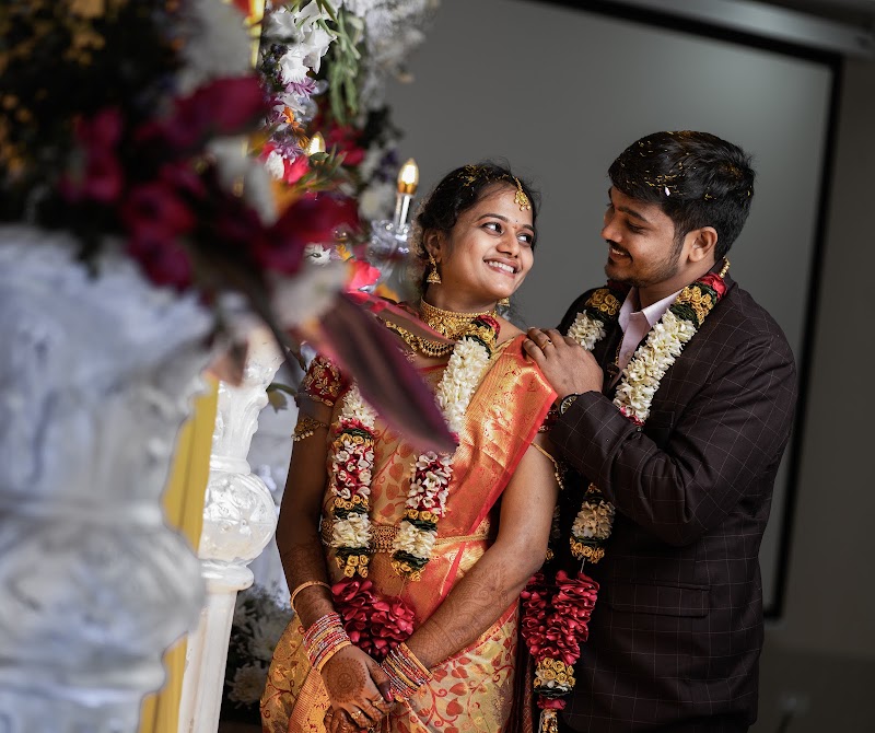 BLUR STUDIO - BLUR STUDIO Phase 3/27, swastik lotus city, Kumhari, Kumhari NP Part, Chhattisgarh 490042, India