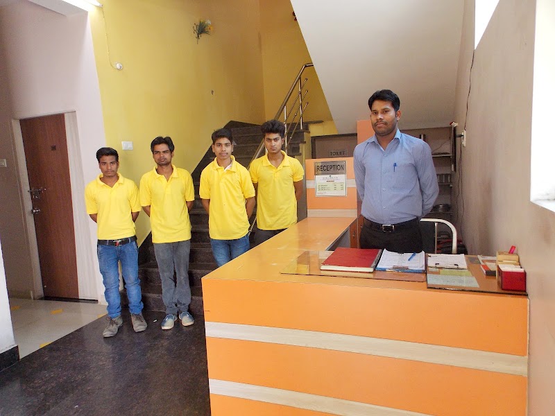 Hotel Good Luck - Hotel Good Luck, पोस्ट ऑफ़िस के पीछे, Station Chowk, behind Post Office, स्टेशन चौक, Agrasen Colony, Raigarh, Chhattisgarh 496001, India