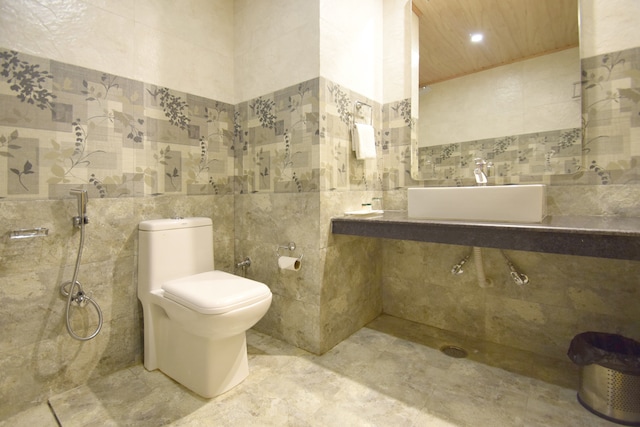 The Woodbine Manali - The Woodbine Manali The woodbine, Naggar Rd, Manali, Himachal Pradesh 175143, India