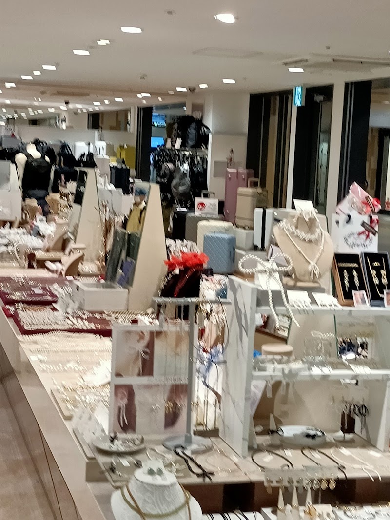 arde! Shin-Osaka - arde! Shin-Osaka, Japan, 〒532-0011 Osaka, Yodogawa Ward, Nishinakajima, 5-chōme−16−１ 新大阪駅構内 ２階