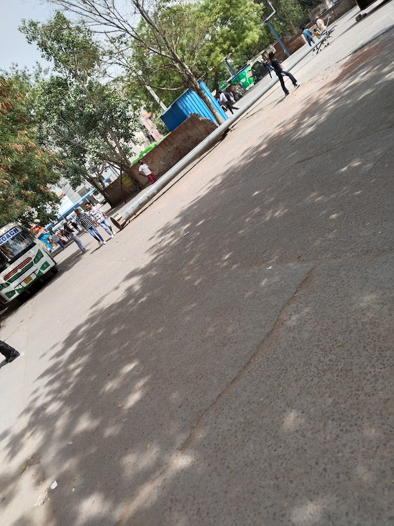 Gurugram - Gurugram, Block B, Prem Nagar, Sector 13, Gurugram, Haryana 122001, India