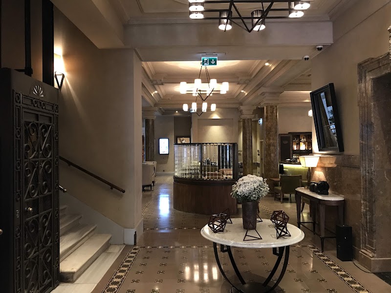 The House Hotel Karaköy - The House Hotel Karaköy Arap Cami, Bankalar Cd. No:5 Karaköy, 34421 Beyoğlu/İstanbul, Türkiye