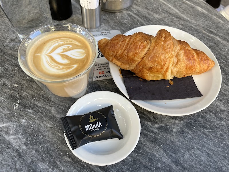 MOKKA SPECIALTY COFFEE S.A. - MOKKA SPECIALTY COFFEE S.A. Athinas 44, Athina 105 51, Greece