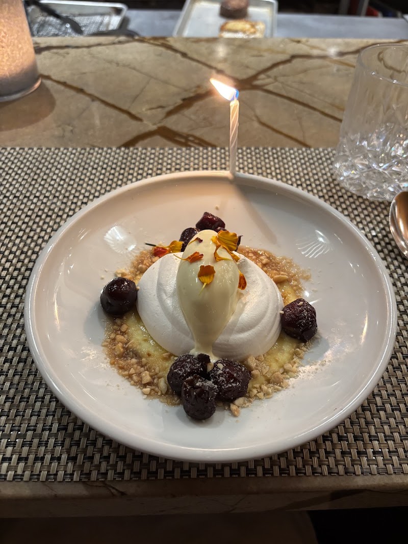 Treadwell Cuisine - Treadwell Cuisine 114 Queen St, Niagara-on-the-Lake, ON L0S 1J0, Canada