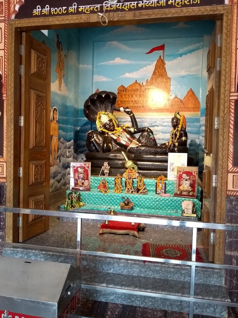 Anand dham gaudiya ashram - Anand dham gaudiya ashram, Sri Premanand Rd, near Gouri Gopal Vraddhashram, Chaitanya Vihar, Vrindavan, Rajpur Khadar, Uttar Pradesh 281121, India