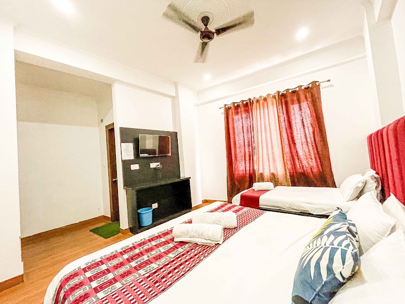 The Chintpurni Hotel – Near Vaishno Devi Katra - The Chintpurni Hotel – Near Vaishno Devi Katra Ward no 11, panthal road, Katra, 182301