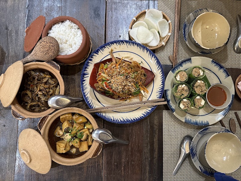 Nấm - Vegetarian Bistro - Nấm - Vegetarian Bistro 67C Đinh Công Tráng, Phường Tân Định, Quận 1, Thành phố Hồ Chí Minh 70000, Vietnam