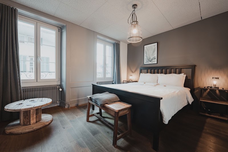 Bed & Bar No.8 - Bed & Bar No.8 Spielmatte 8, 3800 Interlaken, Switzerland