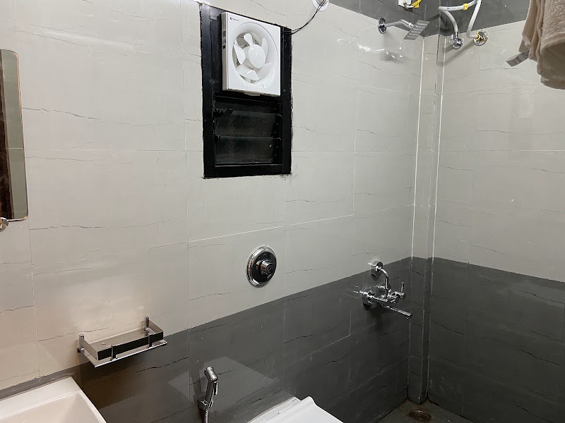 Erisha tadoba - Erisha tadoba Tadoba Road ( Chandrapur - Moharli, Road, near Butterfly World, Agarzari, Agarzhari, Maharashtra 442404, India