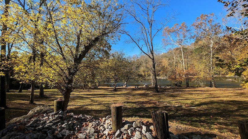 Ledges Whitewater River Park - Ledges Whitewater River Park 1080 Old Marshall Hwy, Alexander, NC 28701, USA