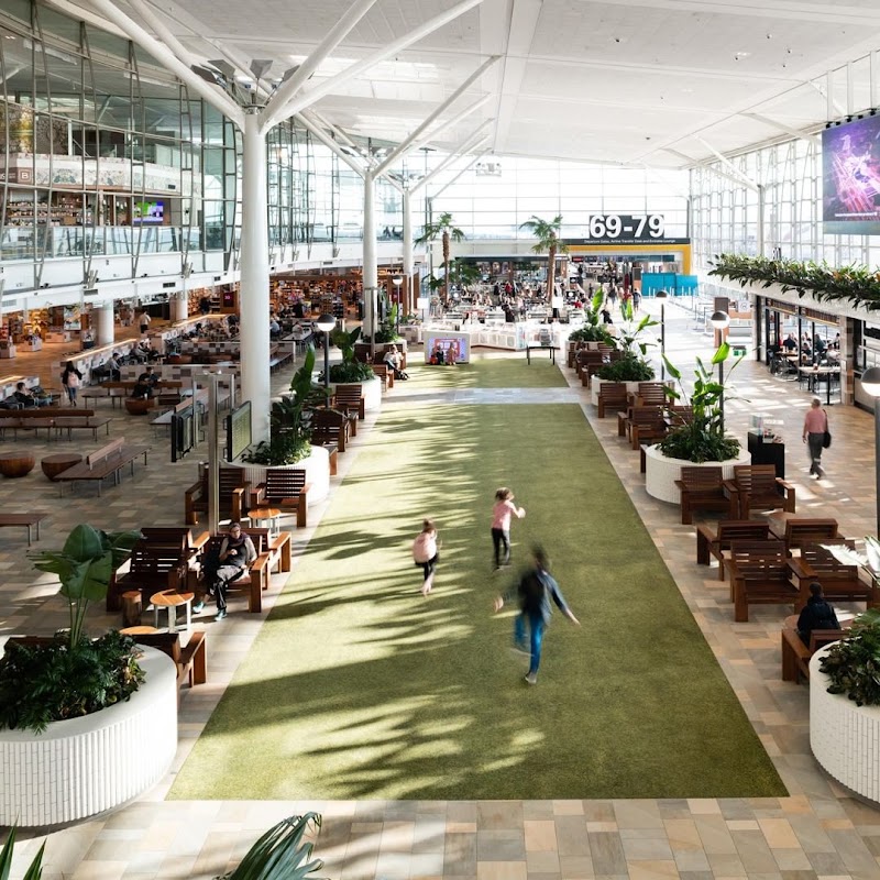 Brisbane Airport - Brisbane Airport Airport Dr, Brisbane Airport QLD 4008, Australia