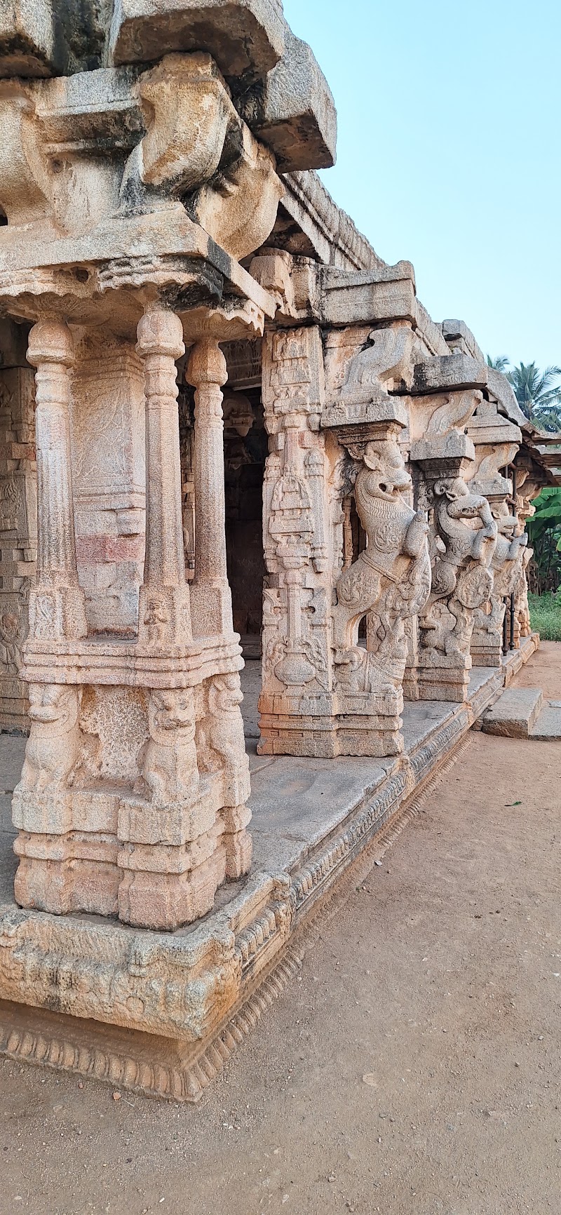 Ancient Sri Chandikeshwara Gudi - Ancient Sri Chandikeshwara Gudi, 8FG5+HXF, Hampi, Kadirampura, Karnataka 583239, India