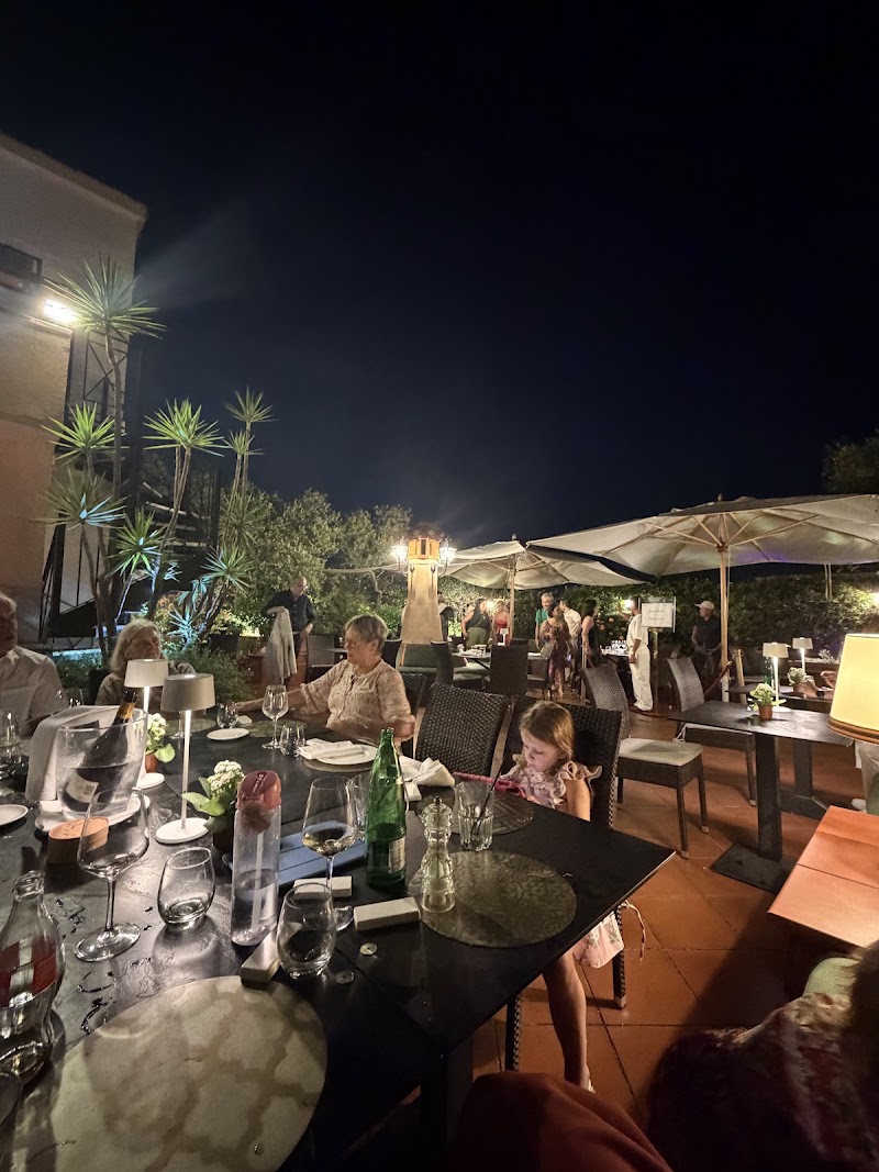 L'Uliveto Roof Garden - Ristorante panoramico - L'Uliveto Roof Garden - Ristorante panoramico, V. Principe Amedeo, 4, 00184 Roma RM, Italy