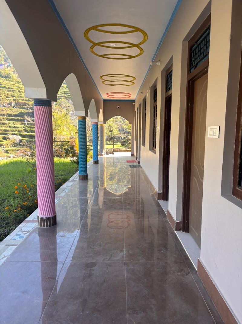 Yash Homestay (Huddu) - Yash Homestay (Huddu) Yashpal Singh Rana, C/o, Village Huddu, Post, Daira, Ushara, Uttarakhand 246469, India