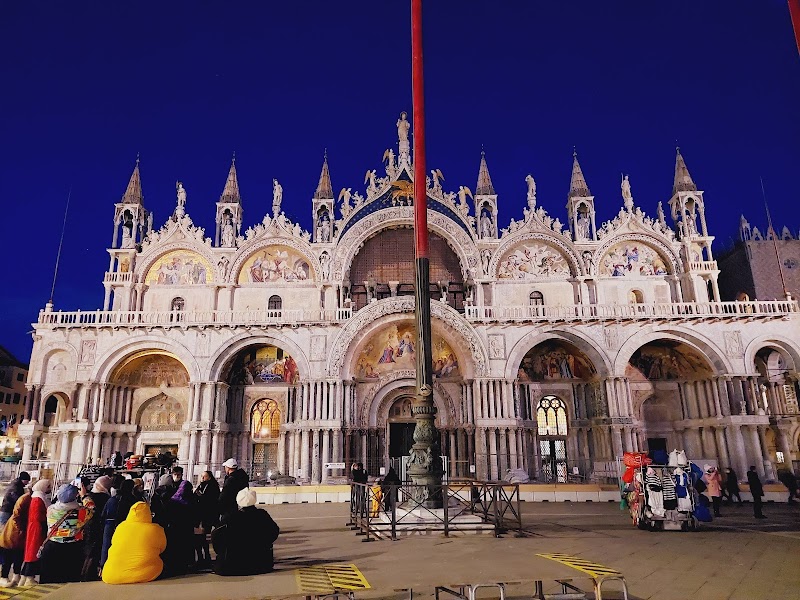Saint Mark's Basilica - Saint Mark's Basilica P.za San Marco, 328, 30124 Venezia VE, Italy