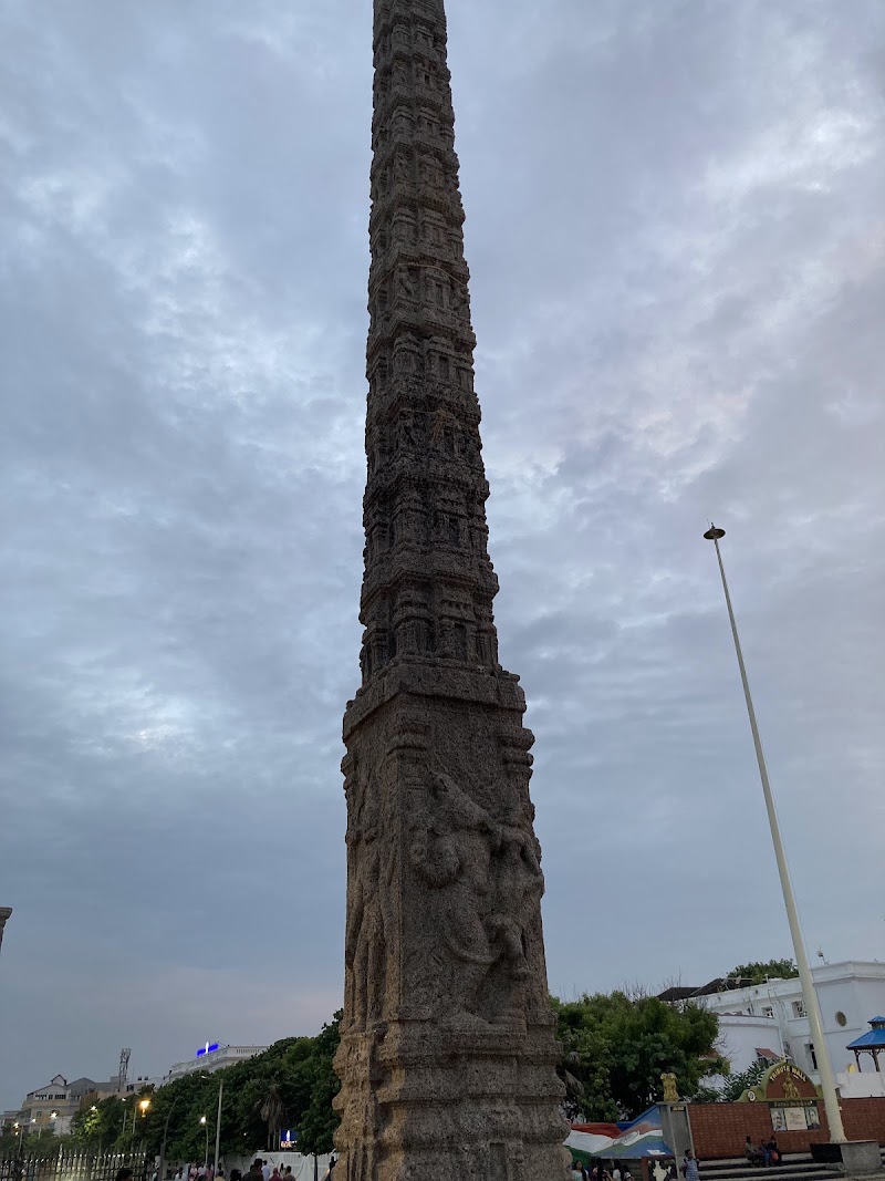 Mahatma Gandhi Statue - Mahatma Gandhi Statue WRMP+29F, Beach Rd, White Town, Puducherry, 605001, India