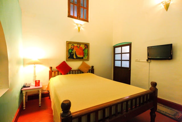 OYO 7855 Hotel De Pondicherry - OYO 7855 Hotel De Pondicherry Plot No. 38, Dumas Street, Beach Rd, White Town, Puducherry, 605001, India