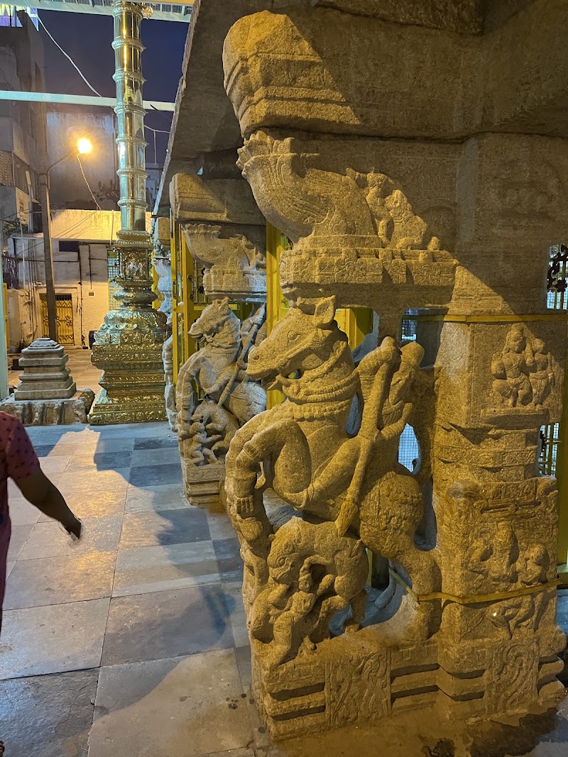 Sri Ranganathaswamy Temple - Sri Ranganathaswamy Temple, Rangaswamy Temple St, Anchepet, Nagarathpete, Bengaluru, Karnataka 560053, India