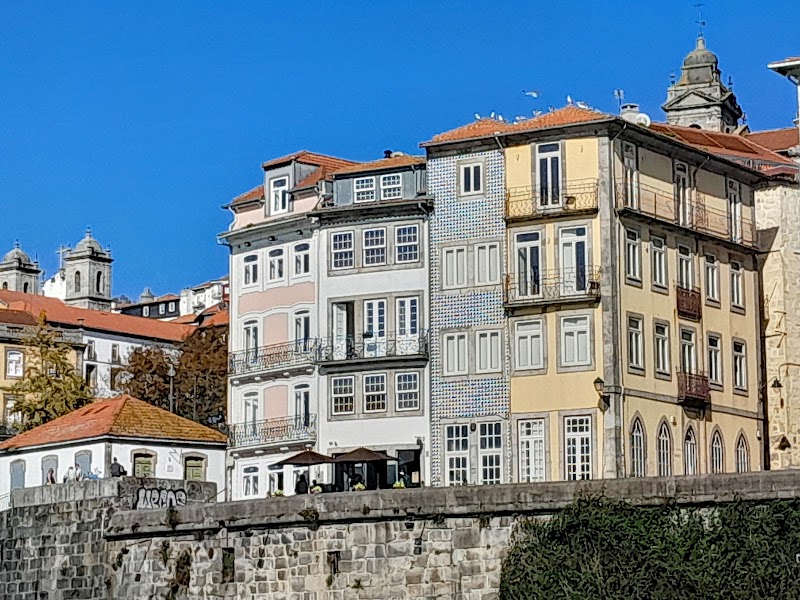 Douro Valley Wine Tours | Transfers - Douro Valley Wine Tours | Transfers, Rua de Vilar, 4050-626 Porto, Portugal