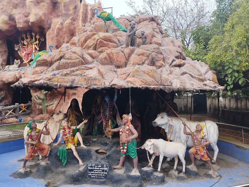 Shri Char Dham Temple - Shri Char Dham Temple Ganesh Colony, Jaisinghpura, Ujjain, Madhya Pradesh 456006, India
