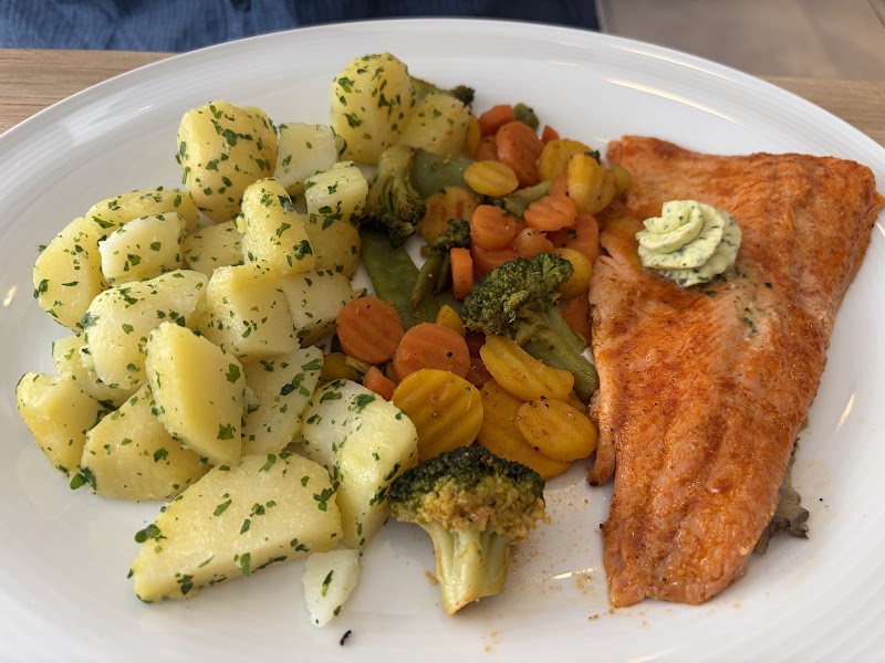 Moment Cafe and Restaurant - Moment Cafe and Restaurant Fasangasse 34/G2, 1030 Wien, Austria