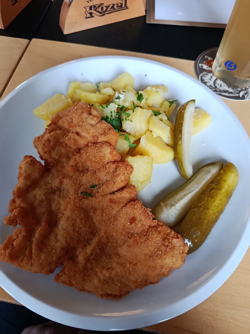 Restaurace Na Marjánce - Restaurace Na Marjánce Erbenova 523/7, Budějovické Předměstí, 397 01 Písek-Písek 1, Czechia